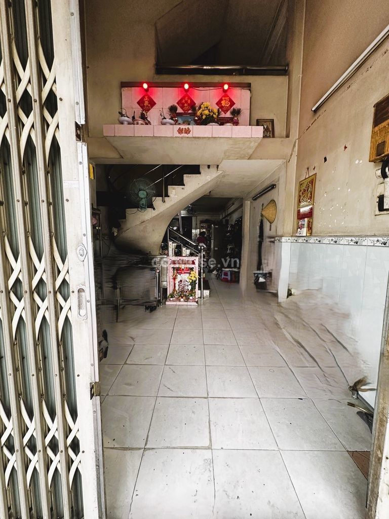Bán nhà MTKD Bình Thới, P.Phú Thọ. DT 3.1x12m, 3 tầng ST