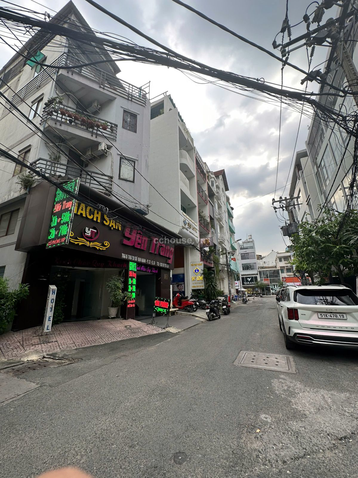 NHÀ HẺM SƯ VẠN HẠNH, QUẬN 10, DT: 59.5M2 (3.5X17), KC: TRỆT 4 LẦU, GIÁ: 18.2 TỶ