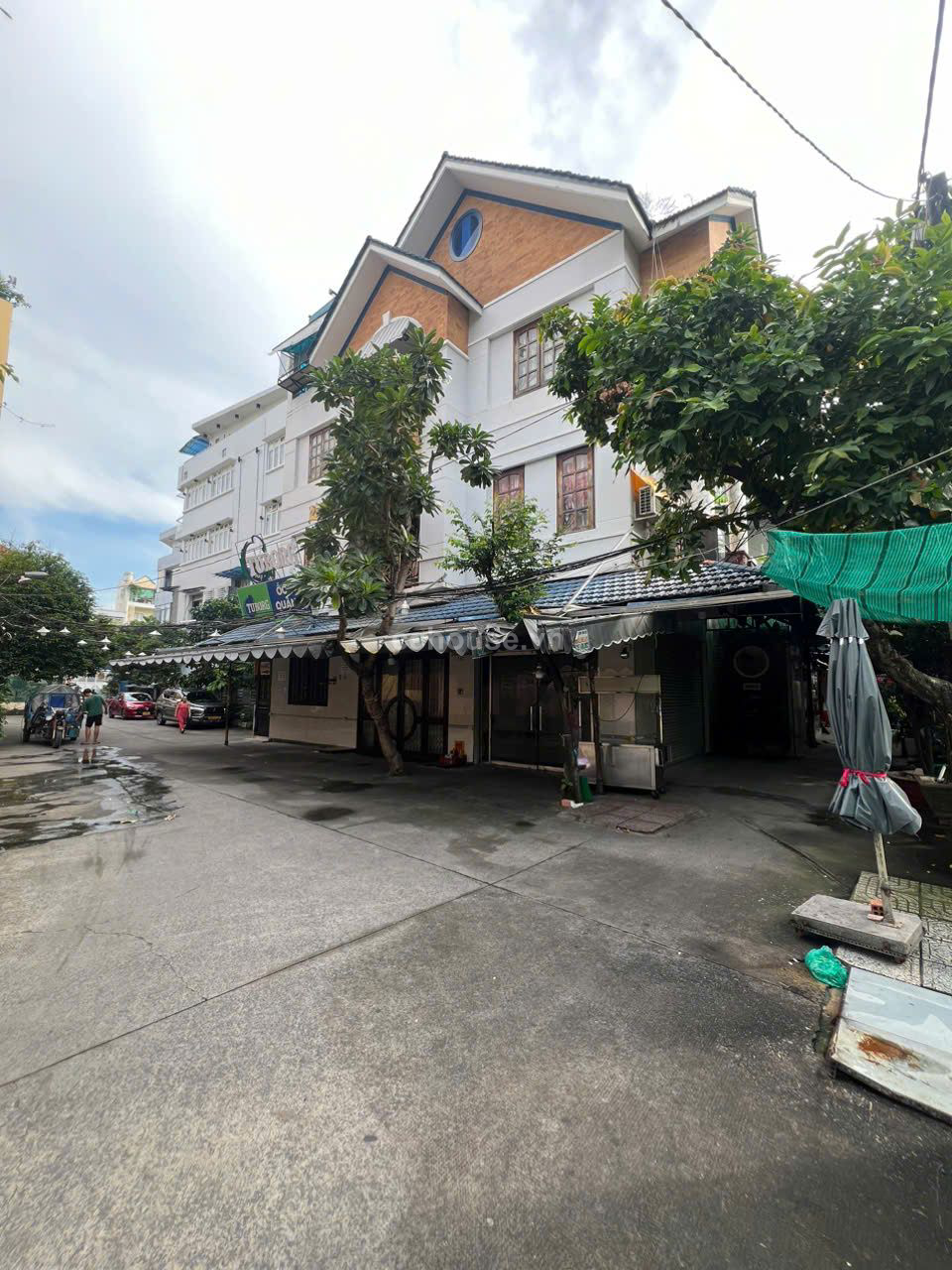 Sieu-pham-hem-xe-tai-den-nha-To-Hien-Thanh-P-15--Q10--Ngang-65m-id8616