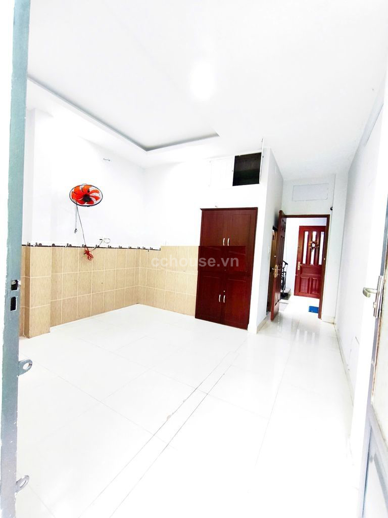 Nhà hẻm 373 Lý Thường Kiệt .P9. Q.Tân Bình 