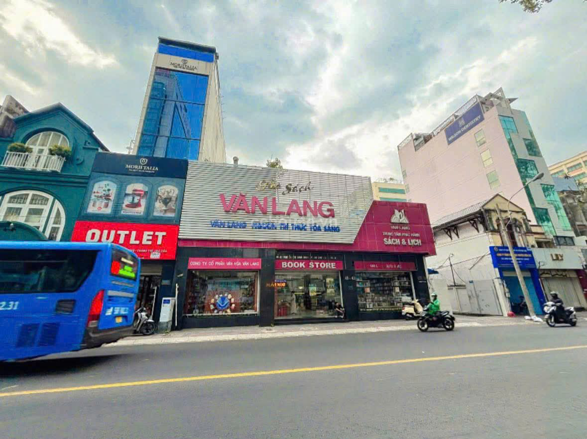 Chuyển nhượng mặt tiền 40-42 Nguyễn Thị Minh Khai, Phường Sài Gòn, Quận 1