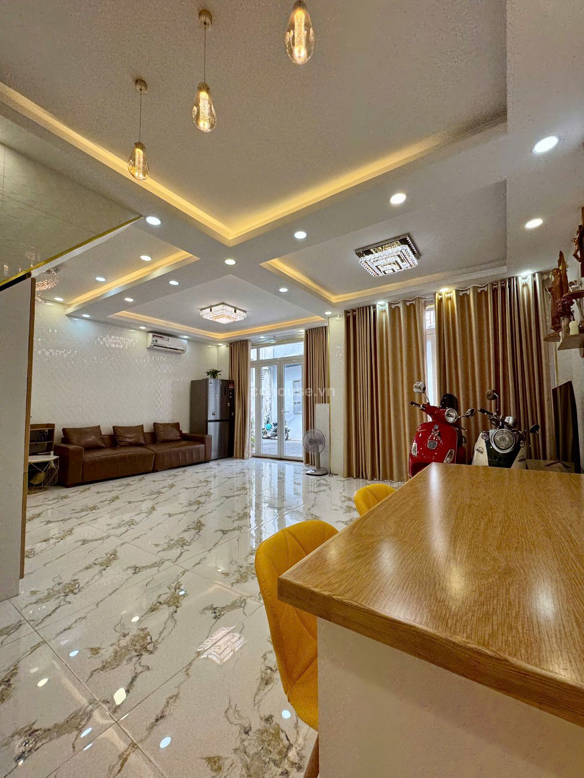 Nhà Hẻm xe hơi Bùi thị Xuân.Tân Bình 