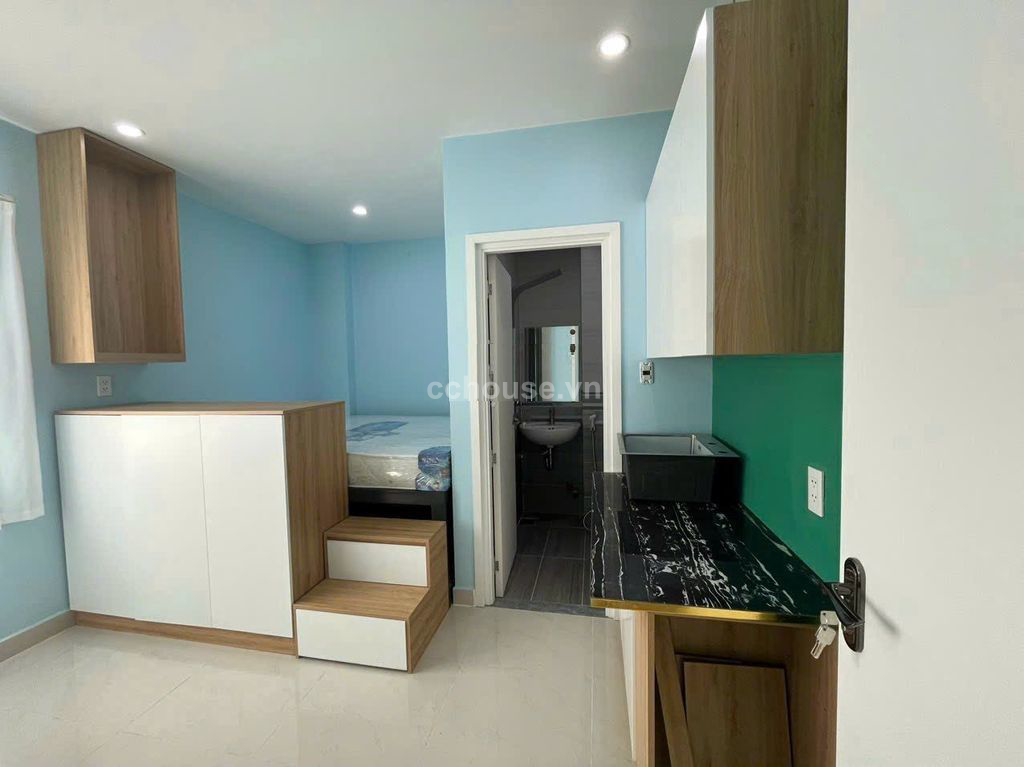Bán nhà hẻm 242 Tây Thạnh, P.Tây Thạnh. DT 10x17m, hầm 3 tầng ST