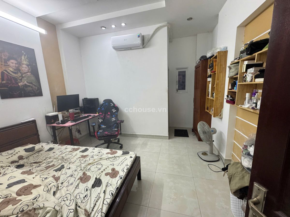 Bán nhà MT VIP Dân Chủ, Tân Thành. DT 4x16m, 4 tầng