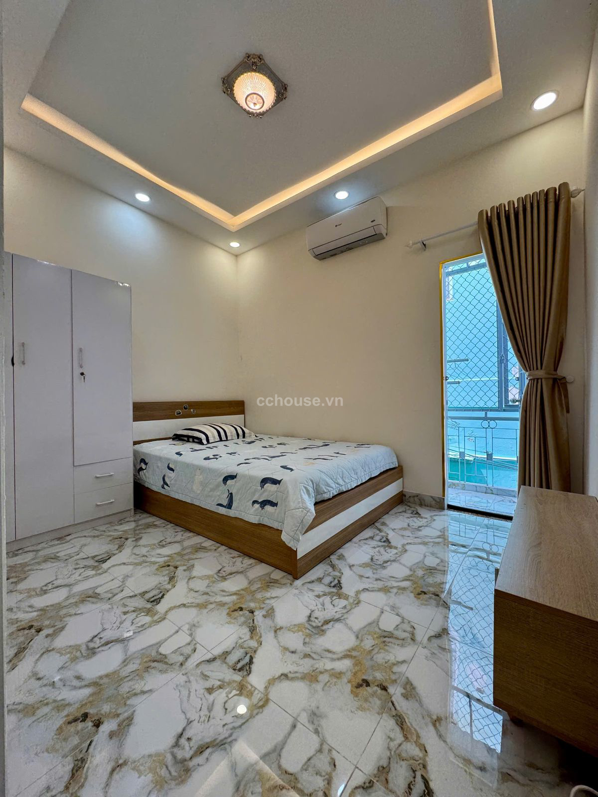 Nha-Hem-xe-hoi-Bui-thi-XuanTan-Binh-id8687