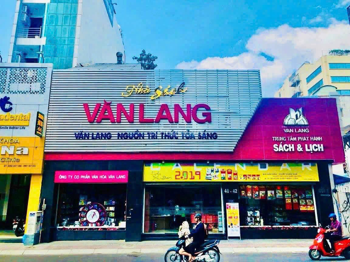 Chuyen-nhuong-mat-tien-4042-Nguyen-Thi-Minh-Khai-Phuong-Sai-Gon-Quan-1-id8196