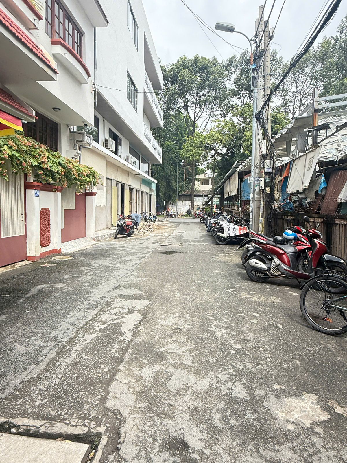 NHÀ HẺM 6M ĐƯỜNG TÔ HIẾN THÀNH QUẬN 10, DT: 88M2 (4X22), KC: TRỆT 2 LẦU SÂN THƯỢNG, GIÁ: 16.5 TỶ