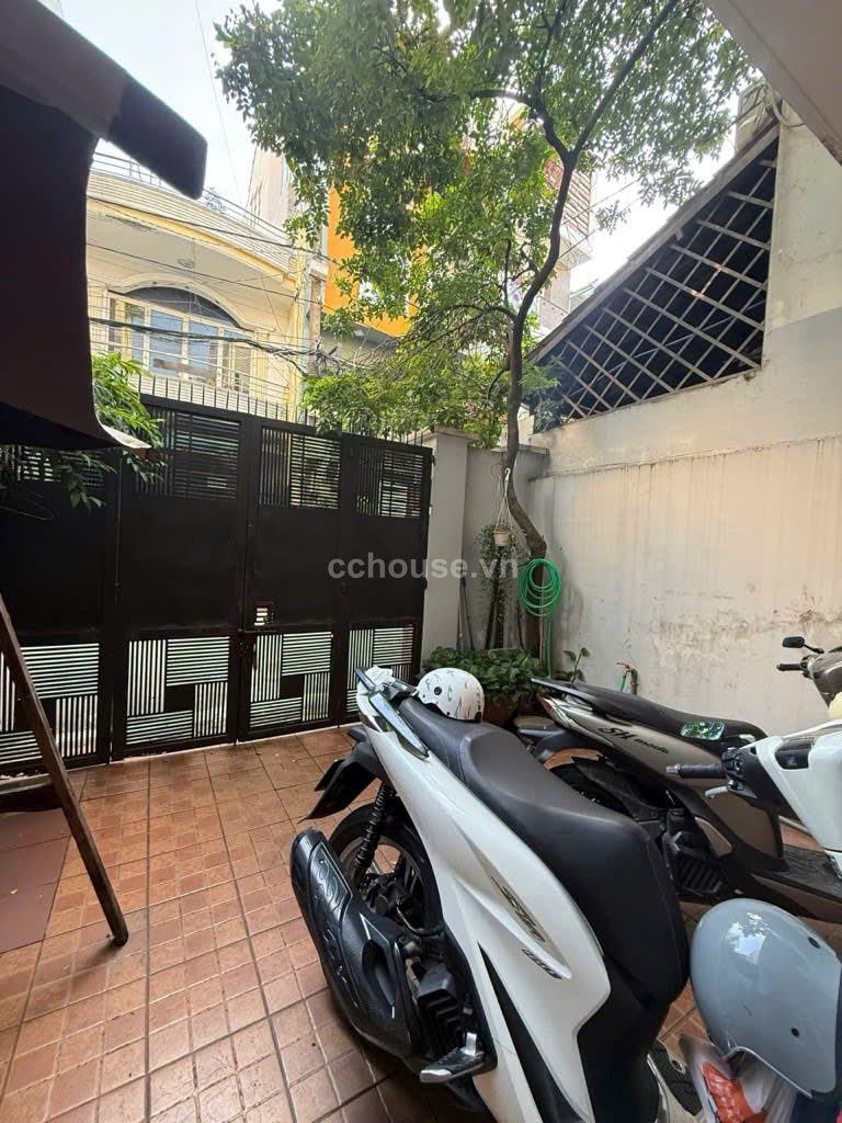 Hẻm xe hơi Thiên Phước phường 9 quận Tân Bình DT:(4,5x21)m