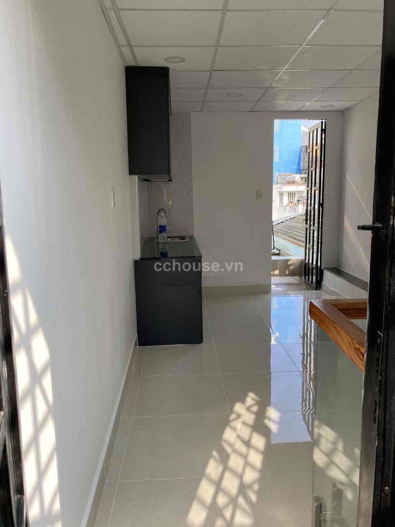 Cho thuê nhà NCMT Nguyễn Cư Trinh. DT 3x12m, 4 tầng ST
