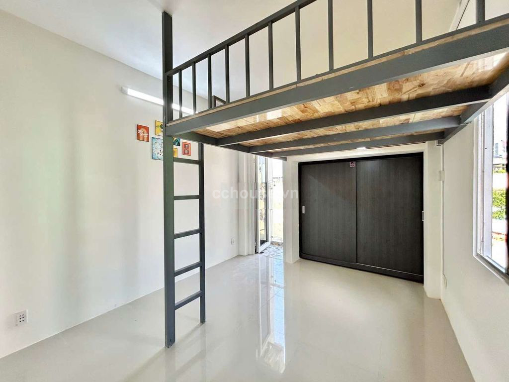 Bán nhà MT Phan Tây Hồ, P.Cầu Kiệu. DT 3.3x11m, đang làm CHDV