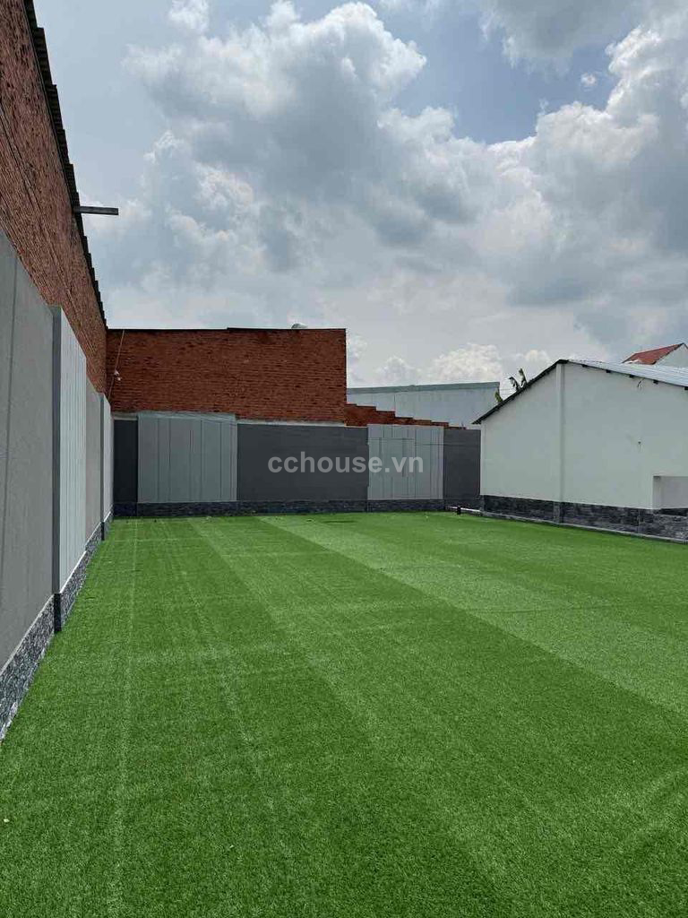 Biệt thự MT Lò Lu (30m), P.Long Phước. DT 25x70m