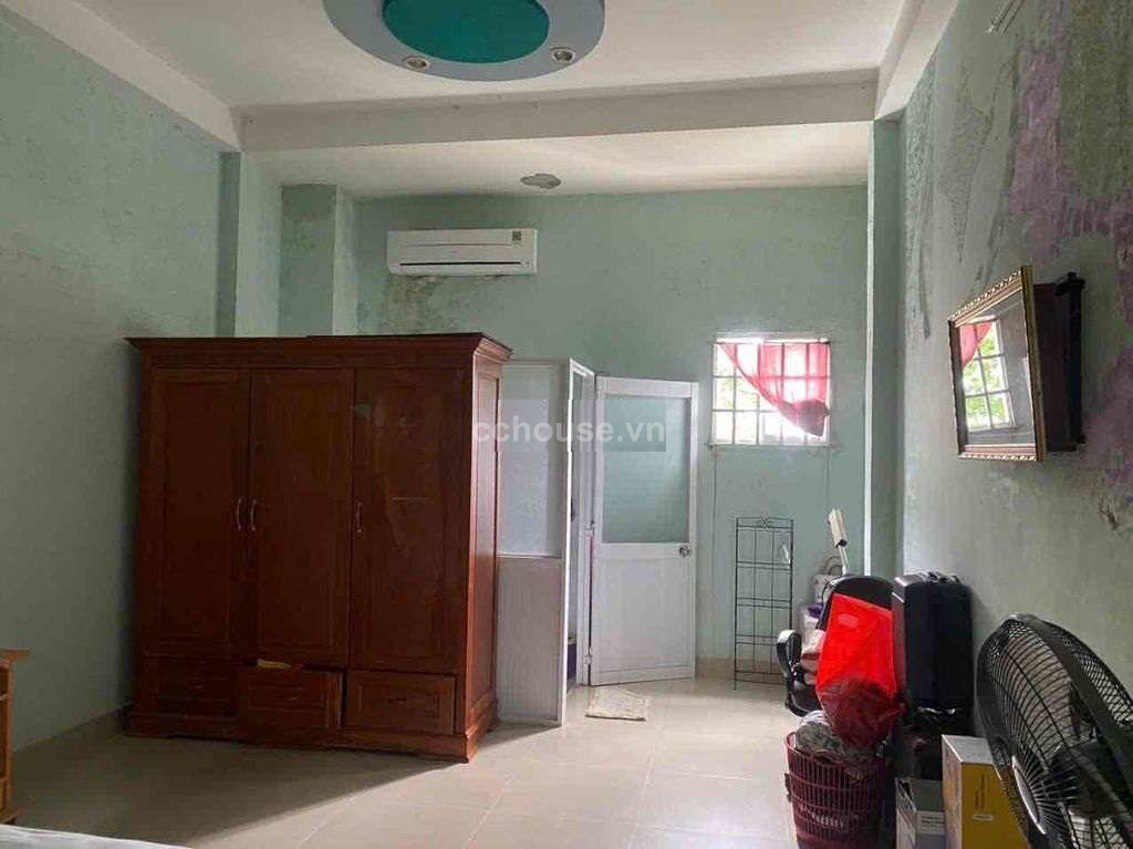 Bán nhà hẻm 463 Lê Đức Thọ, P.An Hội Đông. DT 4.5x21m nở hậu. 4 tầng ST