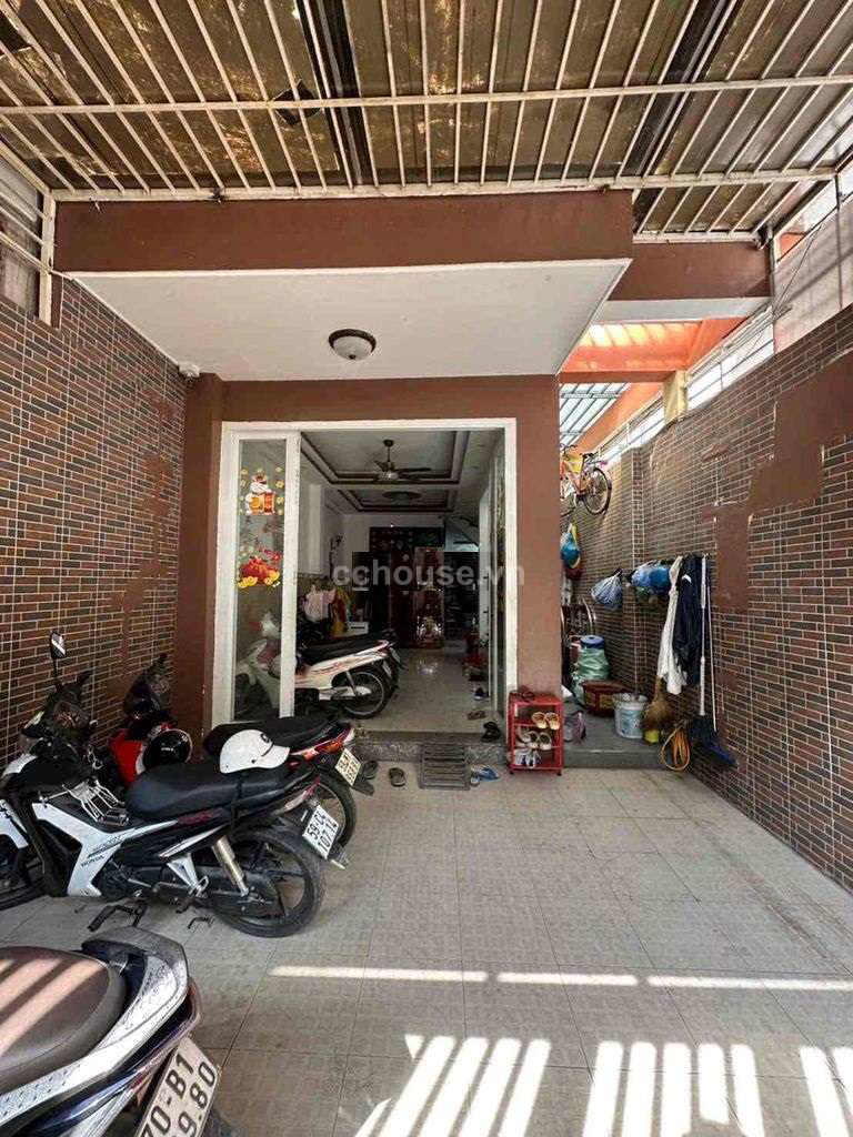 Bán nhà hẻm 88 Huỳnh Tấn Phát, P.Tân Thuận. DT 123m², 5 tầng