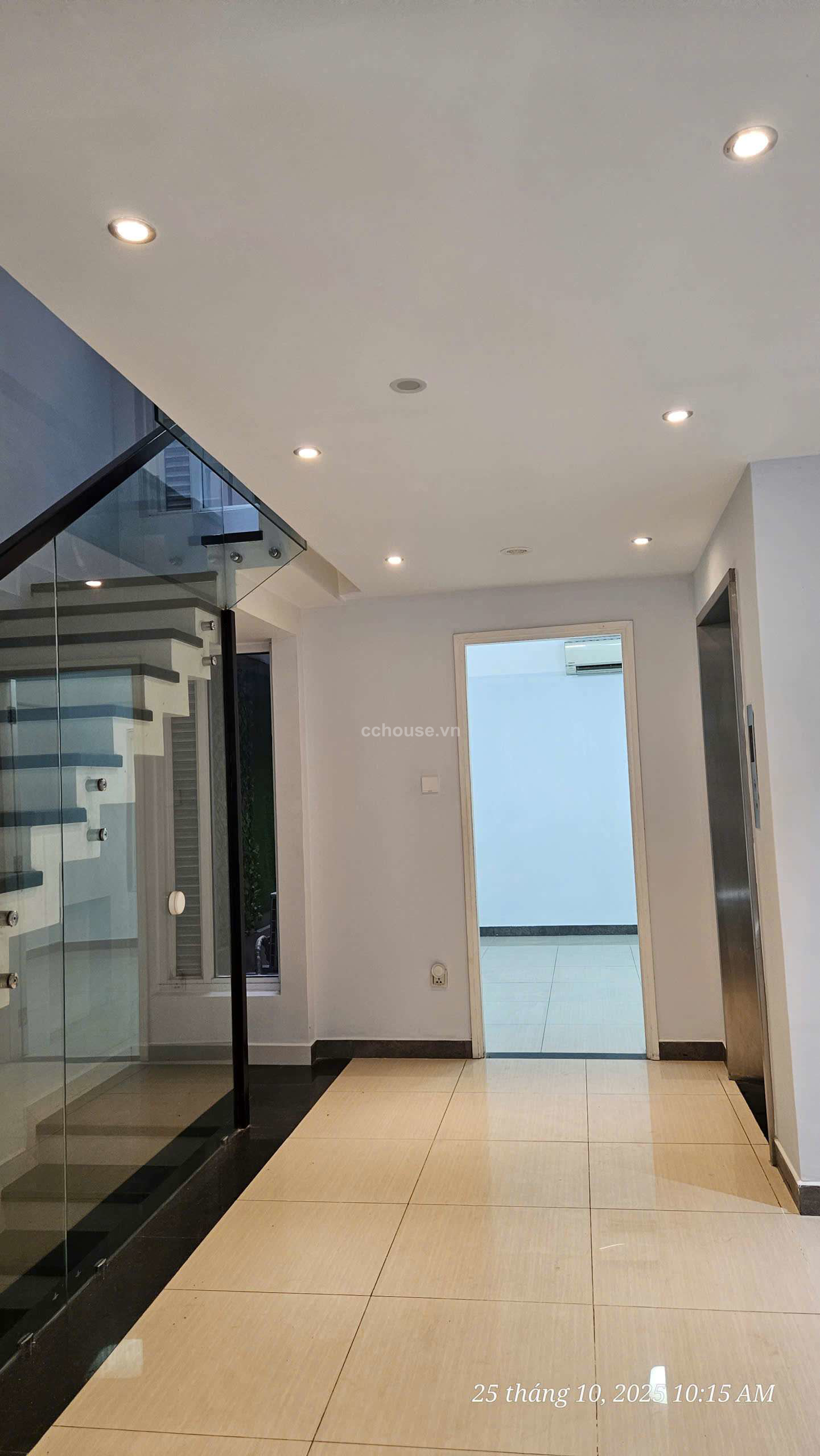 Ban-nha-5-tang-thang-may-hem-3-Thang-2-phuong-14-quan-10-id9133