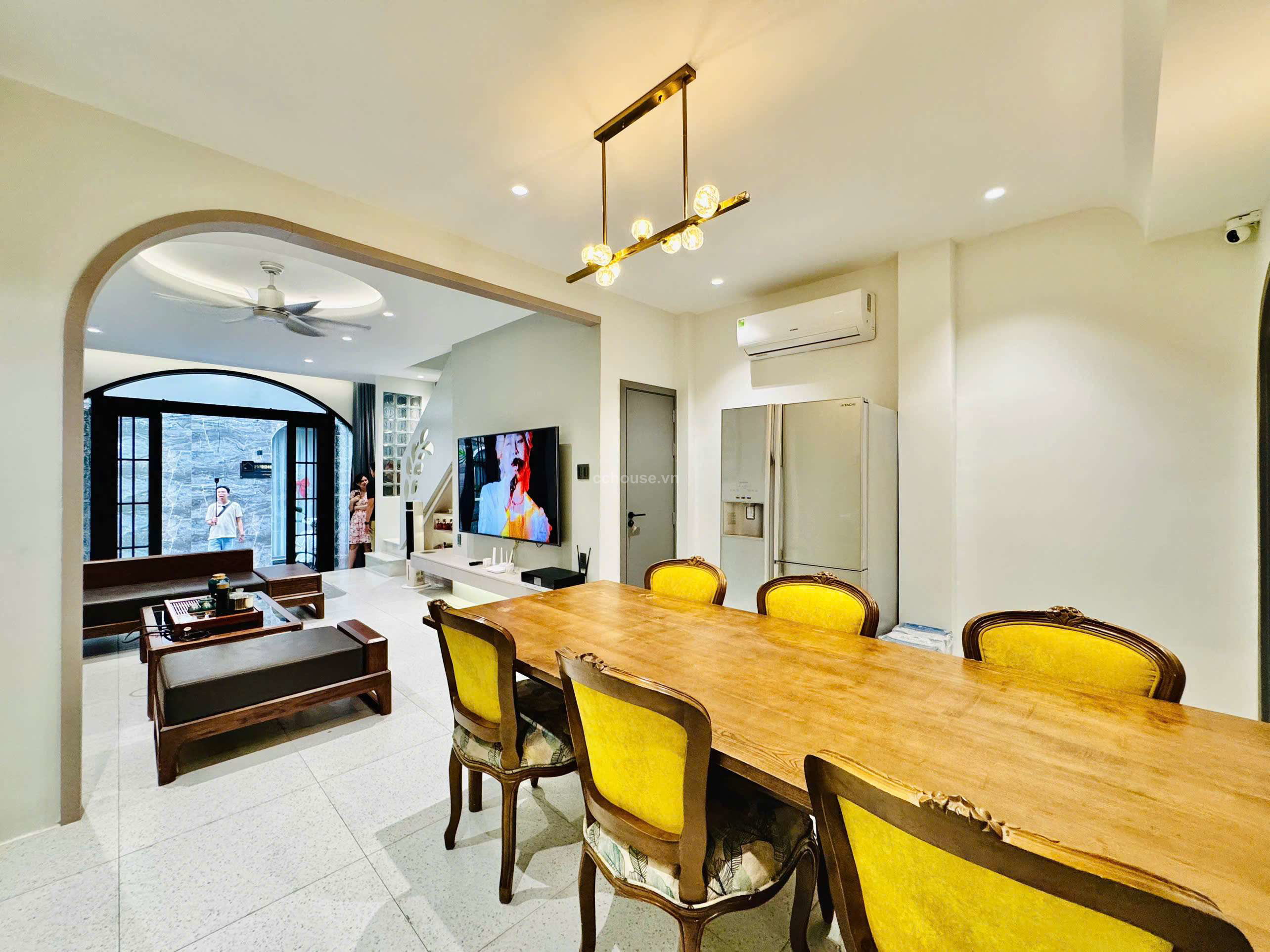 Bán nhà hẻm 29 Hoàng Hoa Thám, P.Gia Định. DT 5x13m, 3 tầng