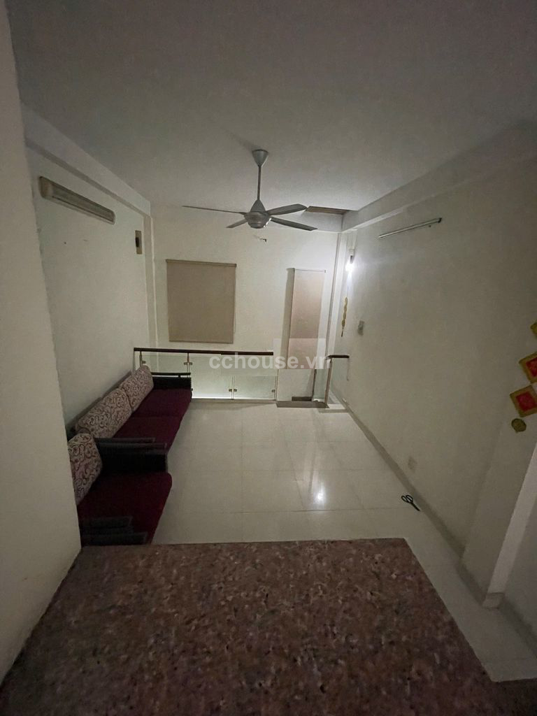 Cho thuê nhà MT Ni Sư Huỳnh Liên, P.Bảy Hiền. DT 4x14m, 3 tầng