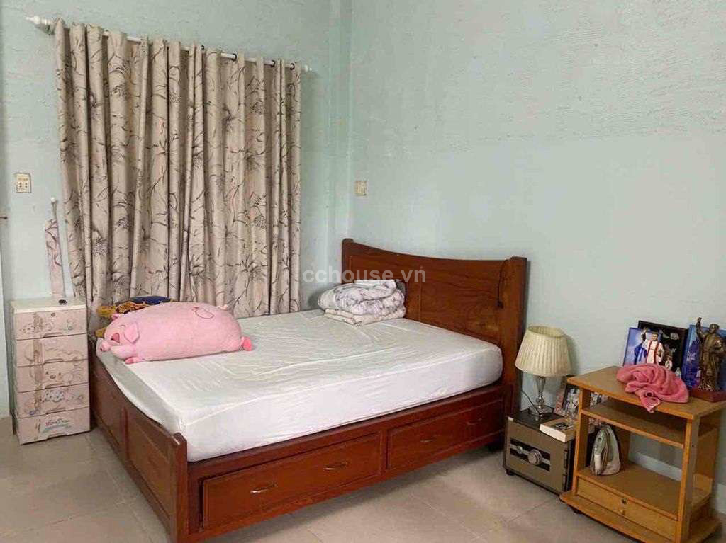 Bán nhà hẻm 463 Lê Đức Thọ, P.An Hội Đông. DT 4.5x21m nở hậu. 4 tầng ST