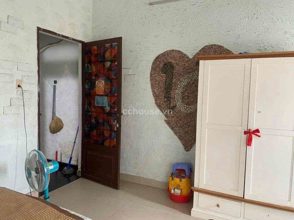 Bán nhà hẻm 463 Lê Đức Thọ, P.An Hội Đông. DT 4.5x21m nở hậu. 4 tầng ST