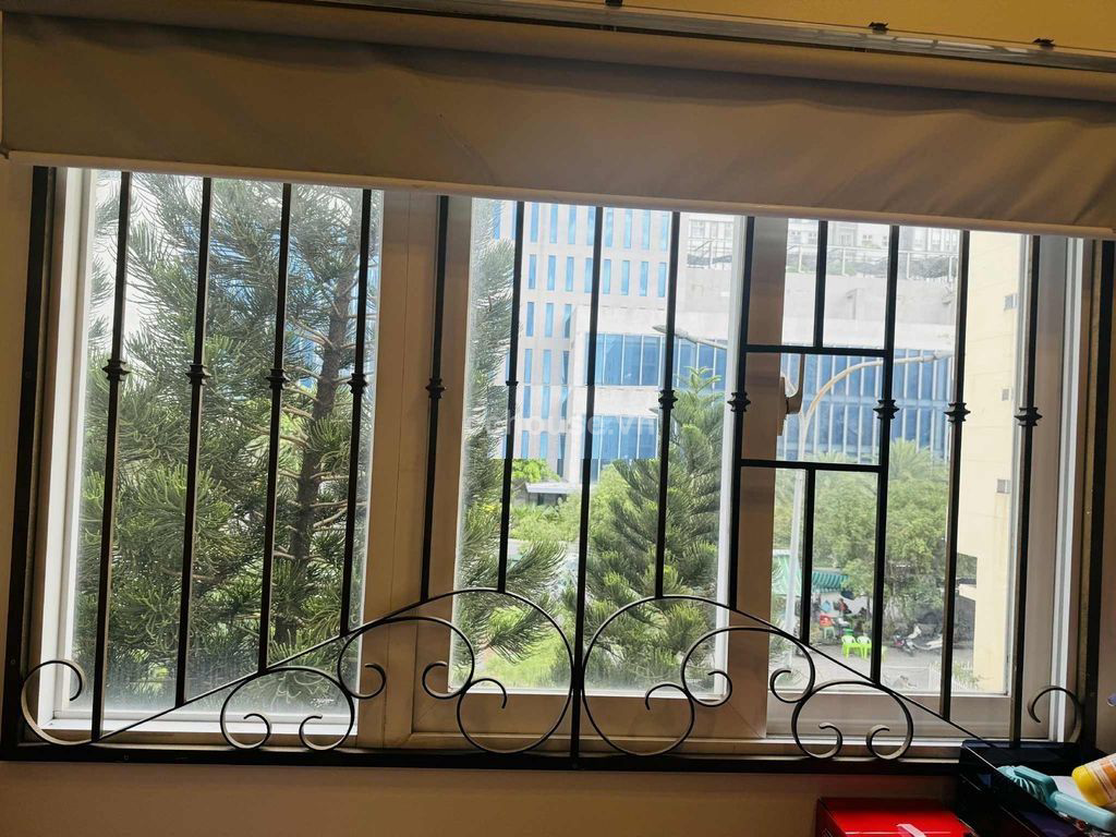 Nhà HXH 8m Lý Thường Kiệt, P.Diên Hồng. DT 5.2x10m, 4 tầng ST