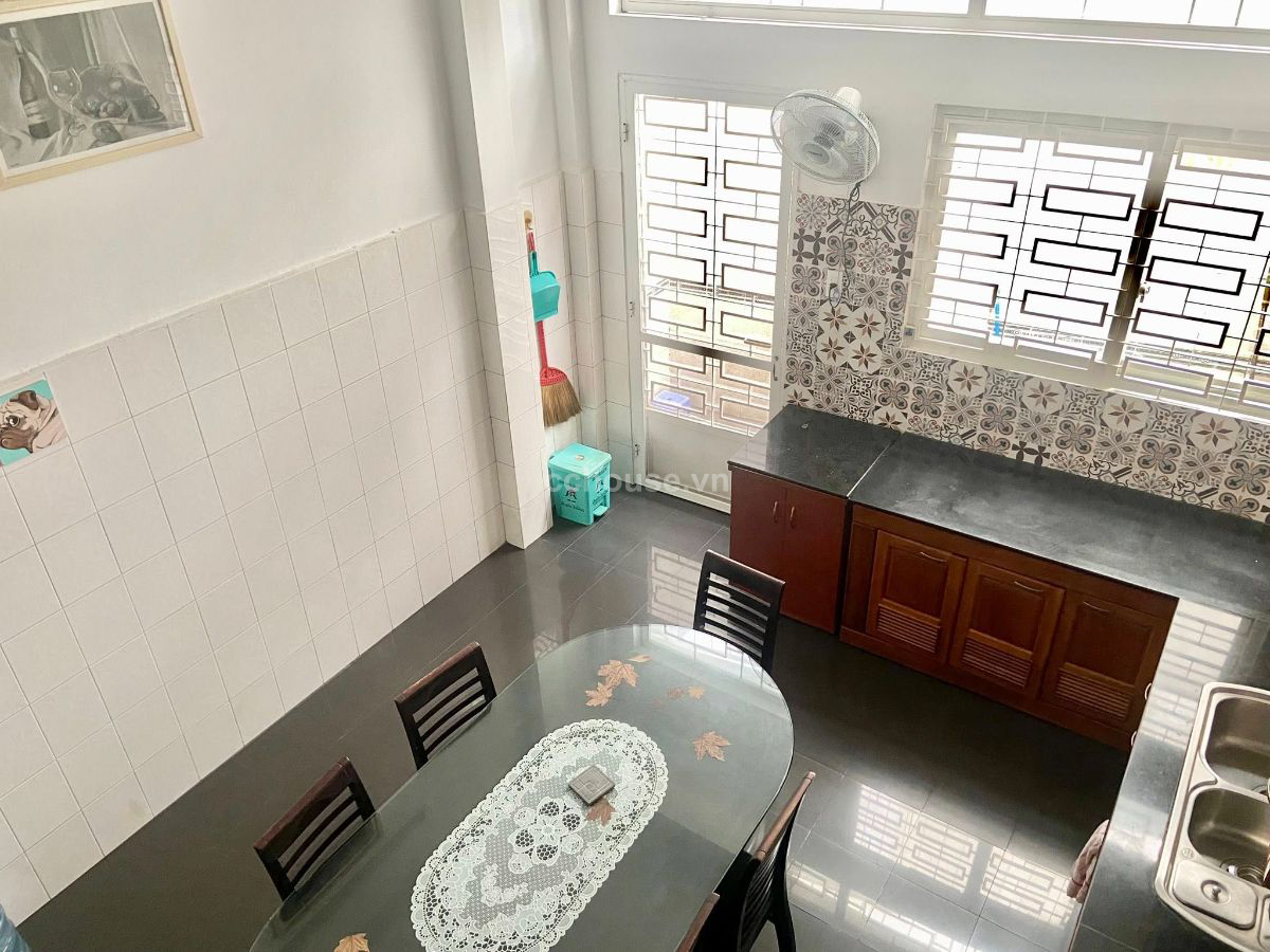 Bán nhà khu nội bộ 318 Điện Biên Phủ, P.Gia Định. DT 3.9x16m, 3 tầng ST