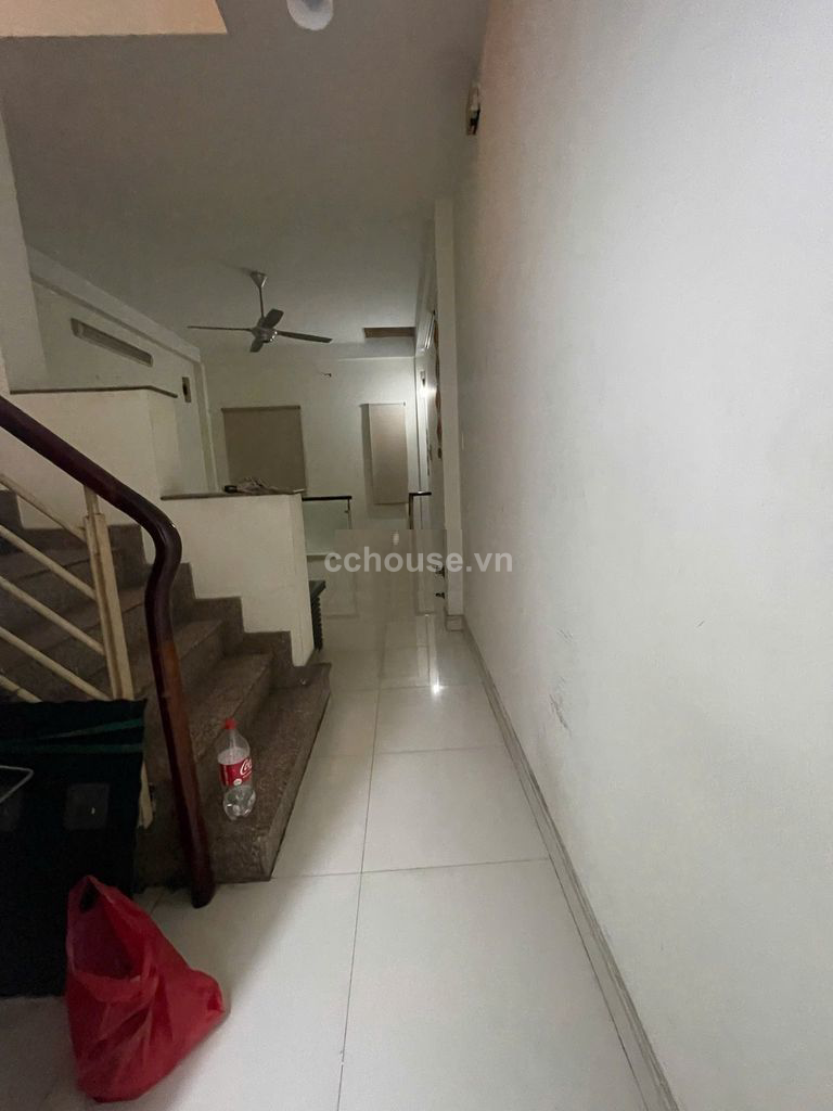 Cho thuê nhà MT Ni Sư Huỳnh Liên, P.Bảy Hiền. DT 4x14m, 3 tầng