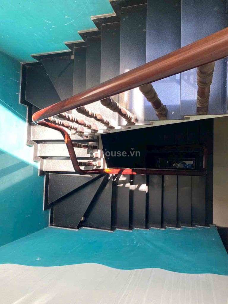 Bán nhà hẻm 463 Lê Đức Thọ, P.An Hội Đông. DT 4.5x21m nở hậu. 4 tầng ST
