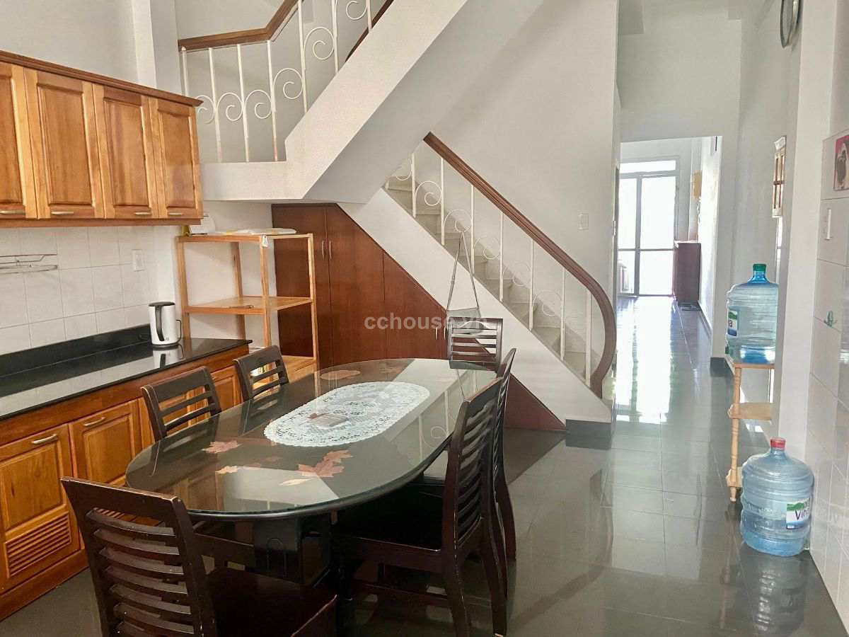 Bán nhà khu nội bộ 318 Điện Biên Phủ, P.Gia Định. DT 3.9x16m, 3 tầng ST