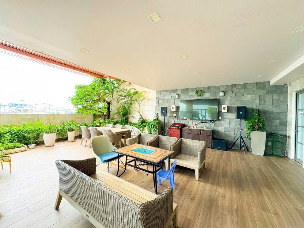 Bán tòa nhà MT Lê Văn Huân, P.Tân Bình. DT 12.5x16m, hầm 6 tầng ST