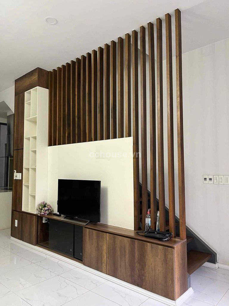 Bán nhà MT Đường số 9, P.An Hội Đông. DT 9.5x16m, 3 tầng