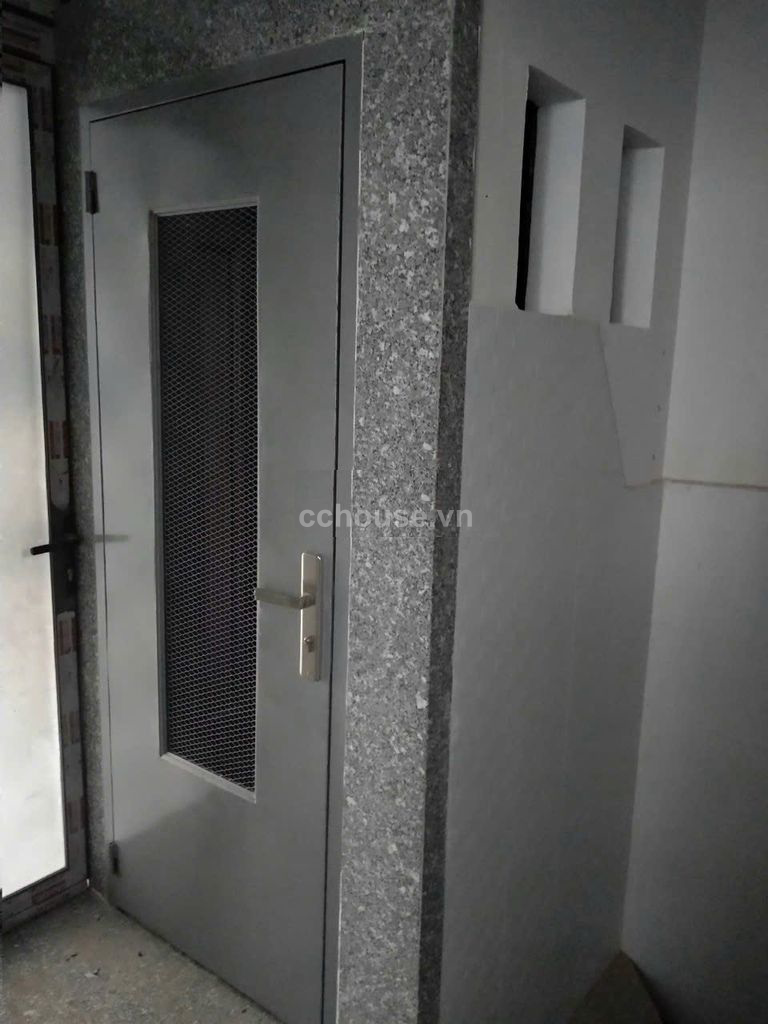 Bán nhà góc 6 tầng thang máy hẻm xe hơi Lý Thường Kiệt phường 6 quận Tân Bình