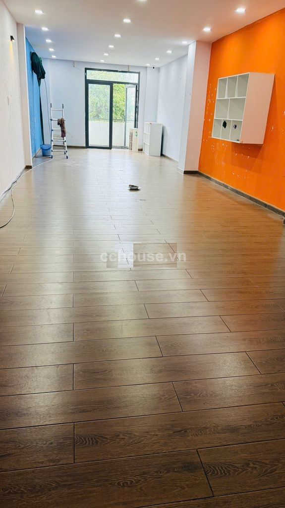 Cho thuê nhà MT Đường S3, P.Tây Thạnh. DT 8x16m, 5 tầng