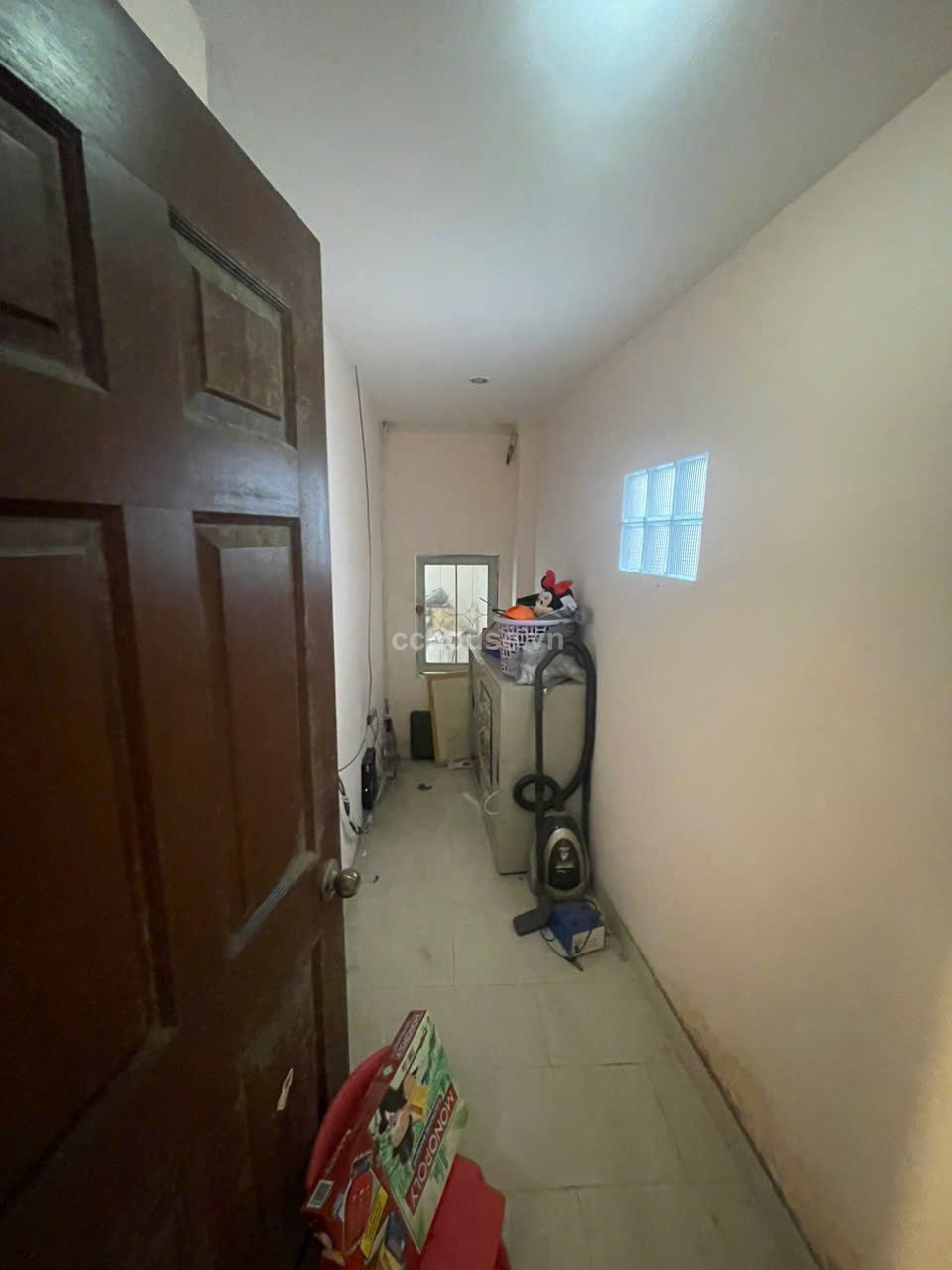 Ngay trung tâm Q10 hẻm xe hơi ngang 5m . Cách Mt vài bước chân. Giá mềm