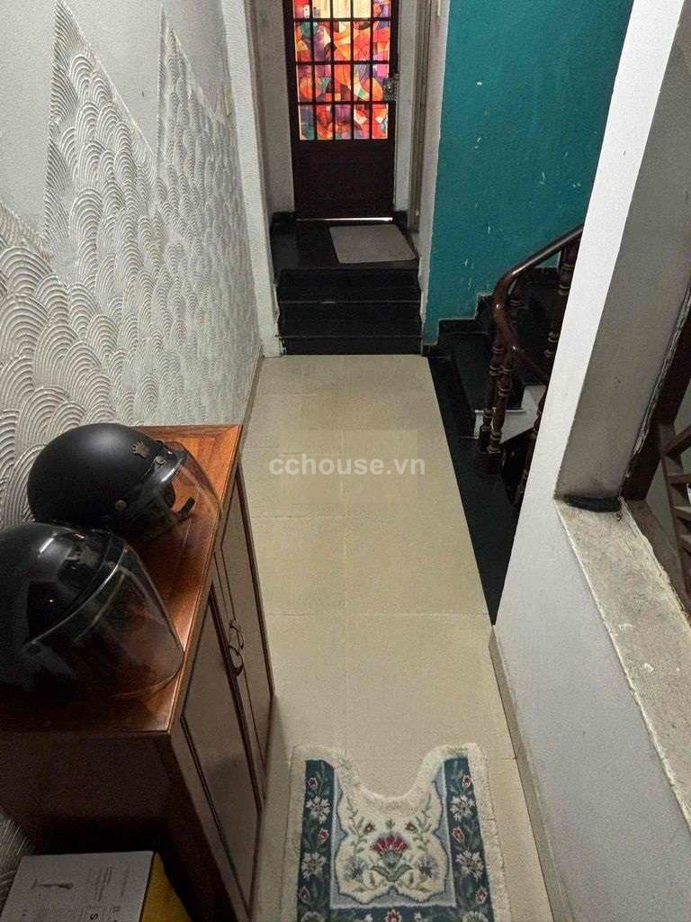 Bán nhà hẻm 463 Lê Đức Thọ, P.An Hội Đông. DT 4.5x21m nở hậu. 4 tầng ST