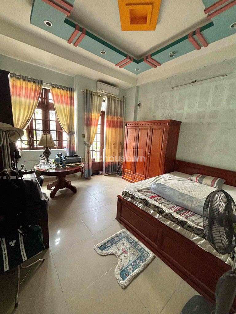 Bán nhà hẻm 463 Lê Đức Thọ, P.An Hội Đông. DT 4.5x21m nở hậu. 4 tầng ST