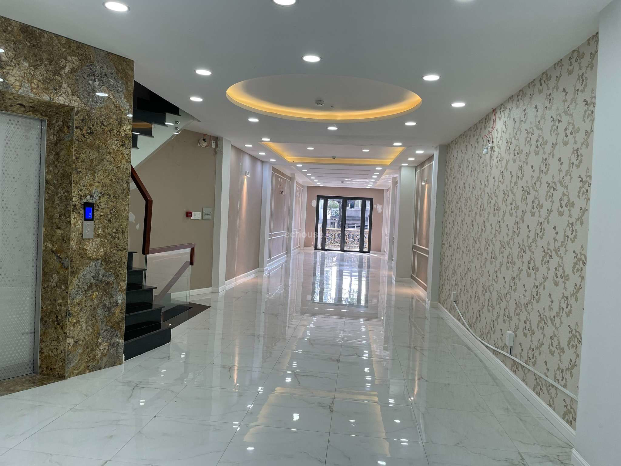 Cho-thue-nha-MT-Ngo-Gia-Tu-PVuon-Lai-DT-4x22m-NH-6m-6-tang-ST-id9302