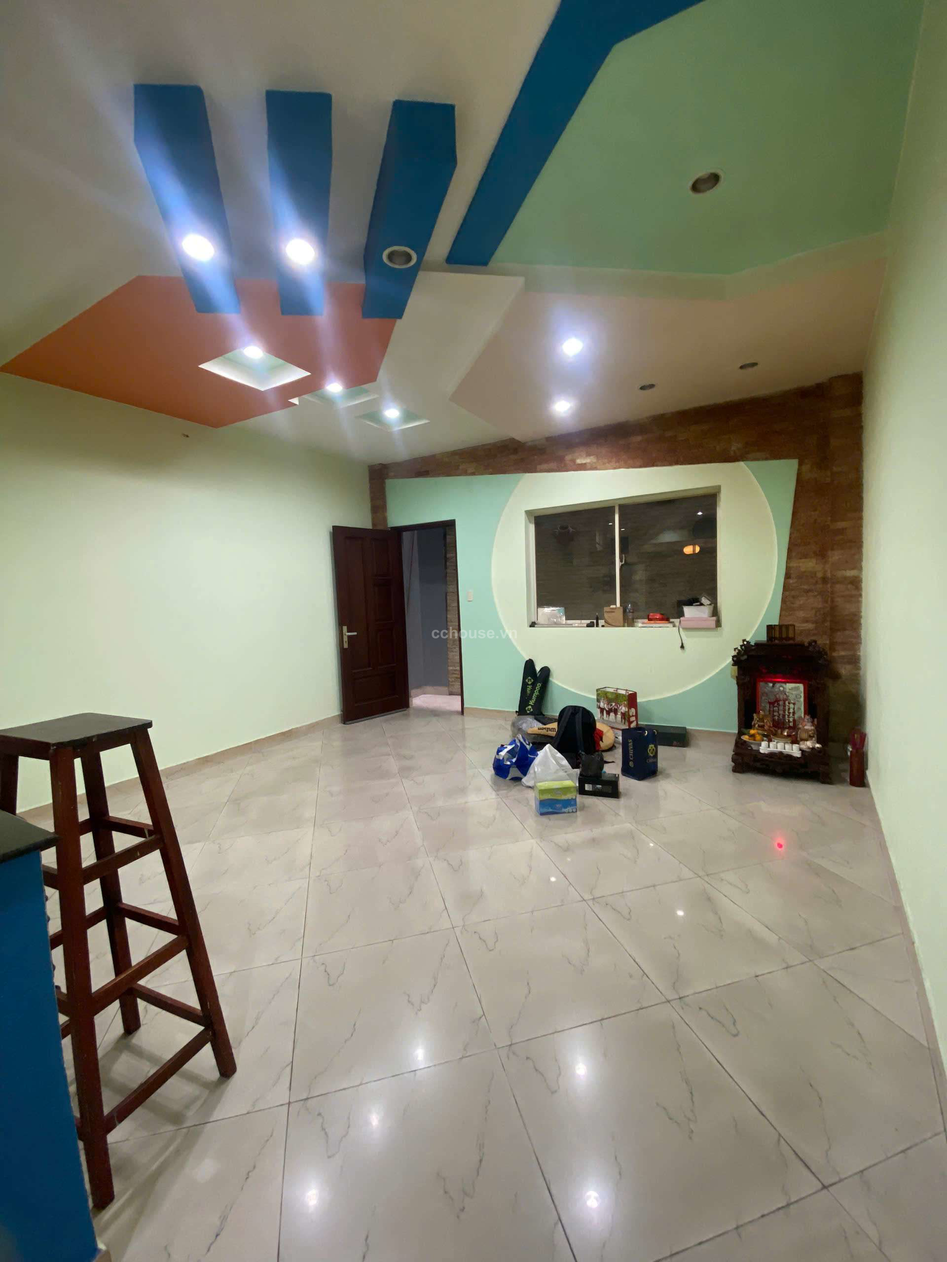 NHÀ MẶT TIỀN NGUYỄN CHÍ THANH, QUẬN 10, DT: NỞ HẬU 5X15M, TẦNG, CHO THUÊ 60TR, GIÁ 32 TỶ