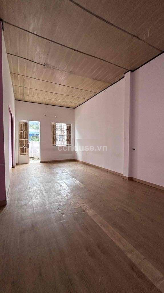 Bán nhà MT Thành Công, P.Tân Sơn Nhì. DT 4x18m, 2 tầng