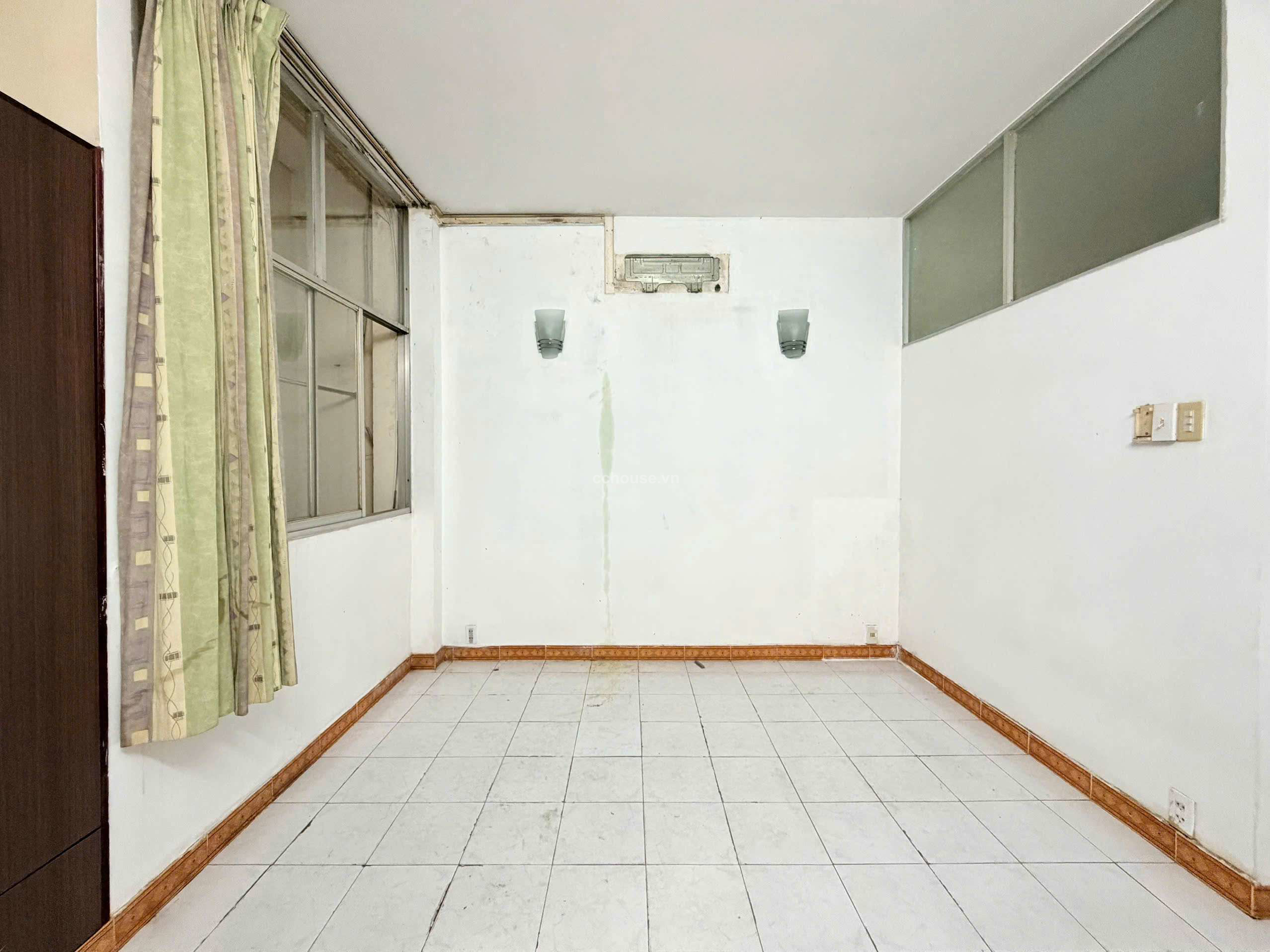 Bán nhà hẻm VIP 158 Trần Huy Liệu, Phú Nhuận. DT 4x16m, 4 tầng