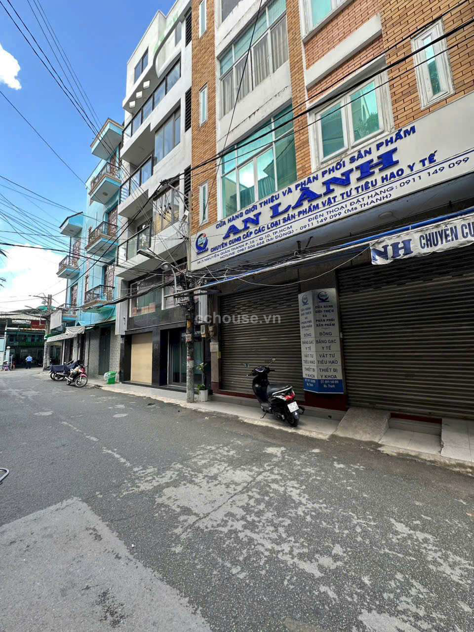 Hẻm 8m  gần Mặt Tiền  Nhà ngang 7m trung tâm Q.10 