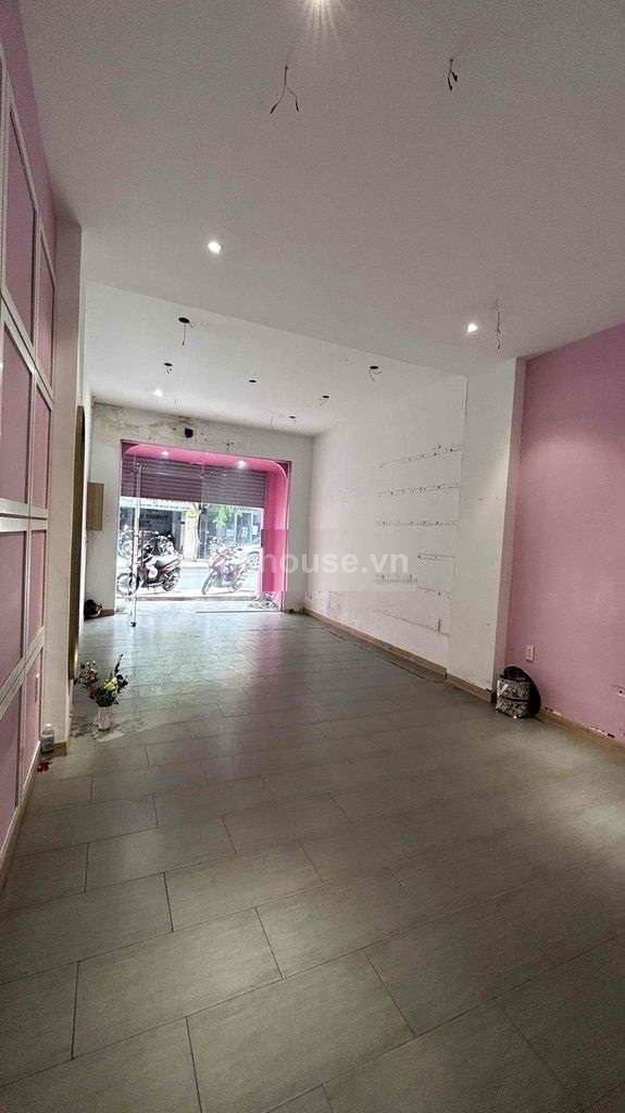 Bán nhà MT Thành Công, P.Tân Sơn Nhì. DT 4x18m, 2 tầng