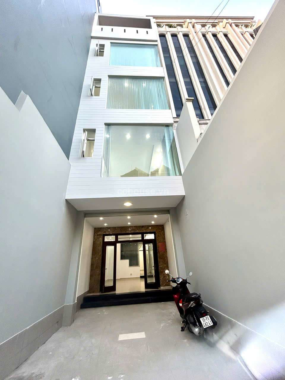 Cho-thue-nha-NCMT-Song-Thao-PTan-Son-Hoa-DT-4x31m-4-tang-ST-id9285