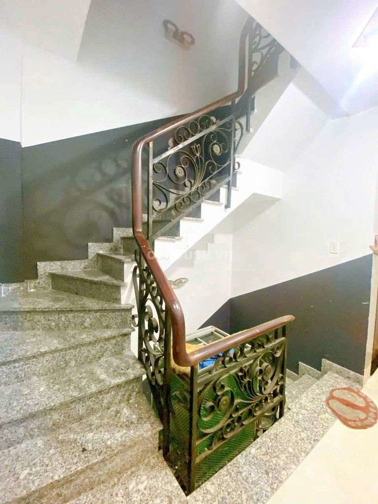 Bán nhà HXH Lê Hồng Phong, P.Vườn Lài. DT 60m2, 5 tầng