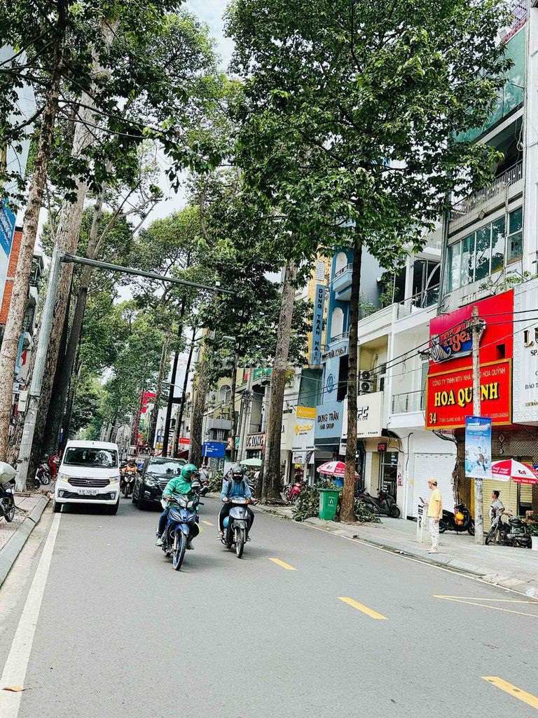 Cho thuê nhà MT Trần Quang Khải, P.Tân Định. DT 4.2x17m, 4 tầng