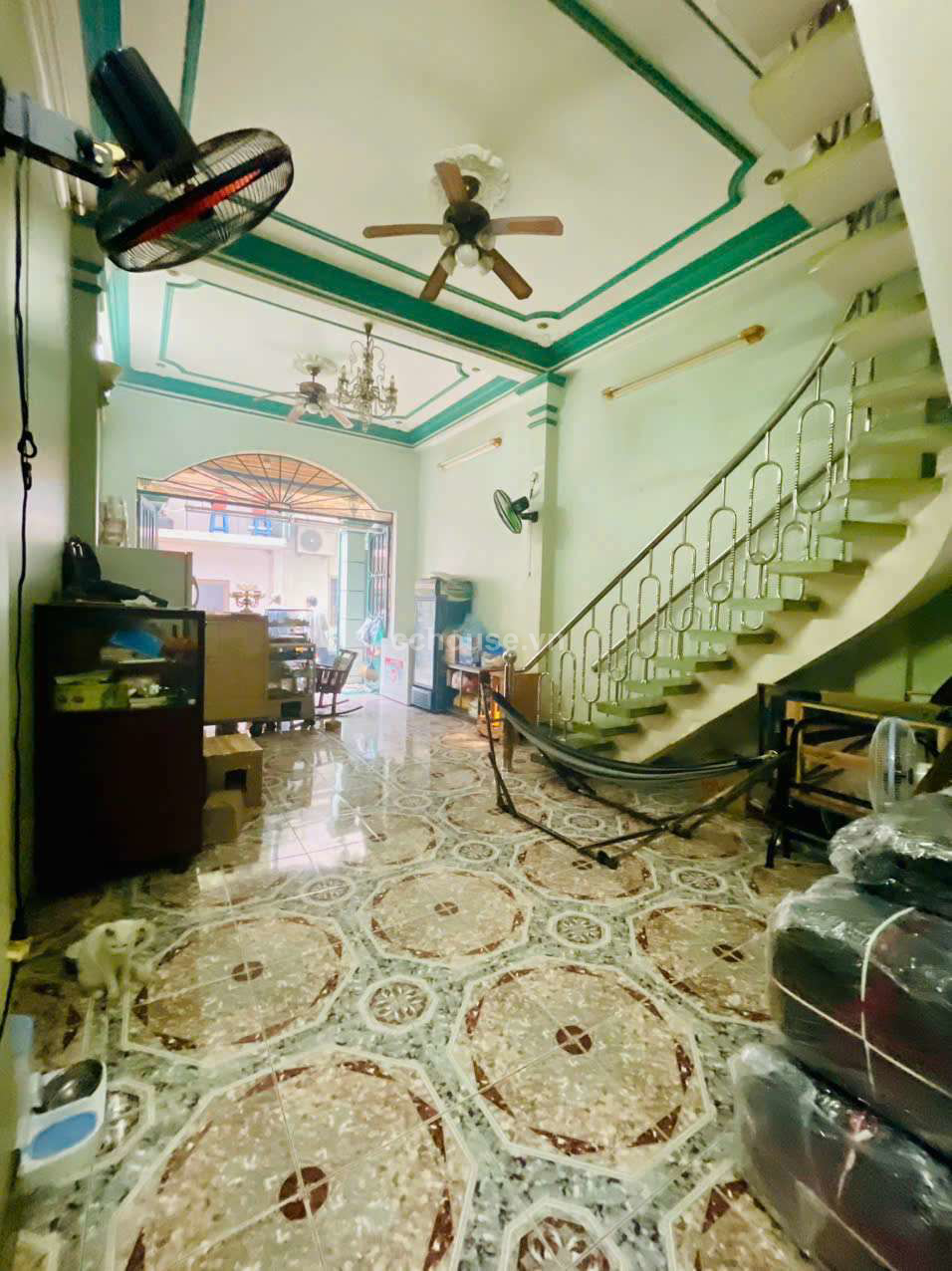 NHA-HEM-O-TO-HOANG-VAN-THU-P4-QUAN-TAN-BINH-DT-41x14m-3-tang-kien-co-Gia-104-ty-id9208