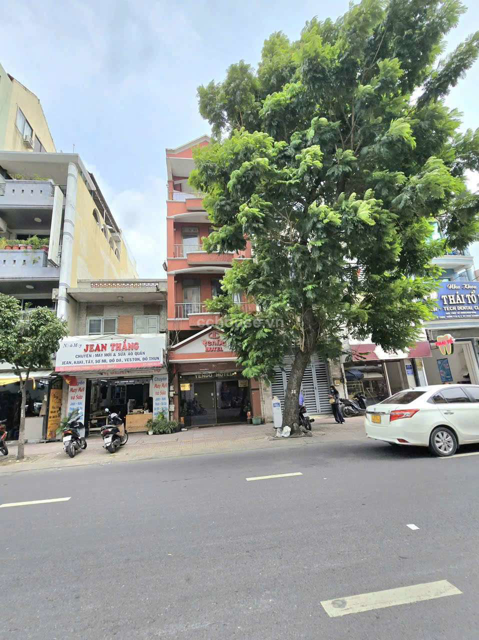 Siêu phẩm Khách sạn 2 Mặt Tiền trước sau đường Lý Chính Thắng, Phường 8, Quận 3.