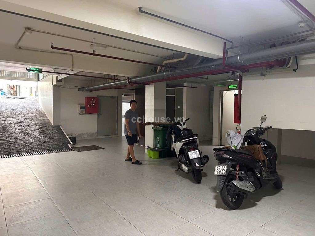 BÁN TÒA NHÀ MẶT TIỀN 72D TRẦN QUỐC TOẢN, QUẬN 3