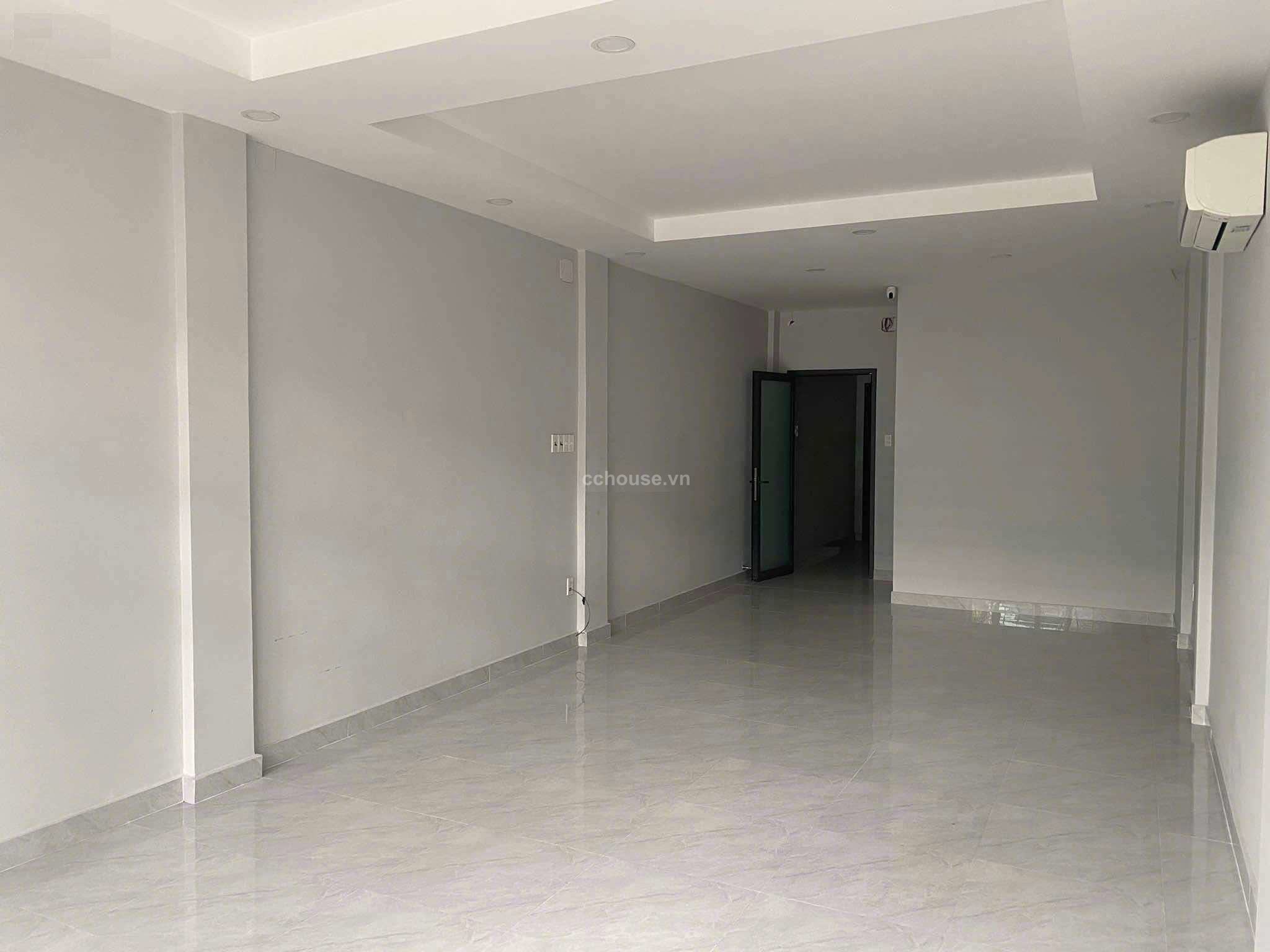Cho thuê nhà MT An Dương Vương, P.An Đông. DT 4x20m, 6 tầng