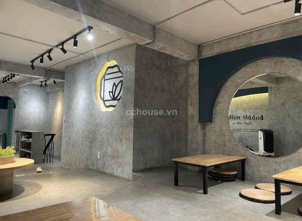 Cho thuê nhà MT Nguyễn Tri Phương, P.Vườn Lài. DT 4.2x17m, 4 tầng ST