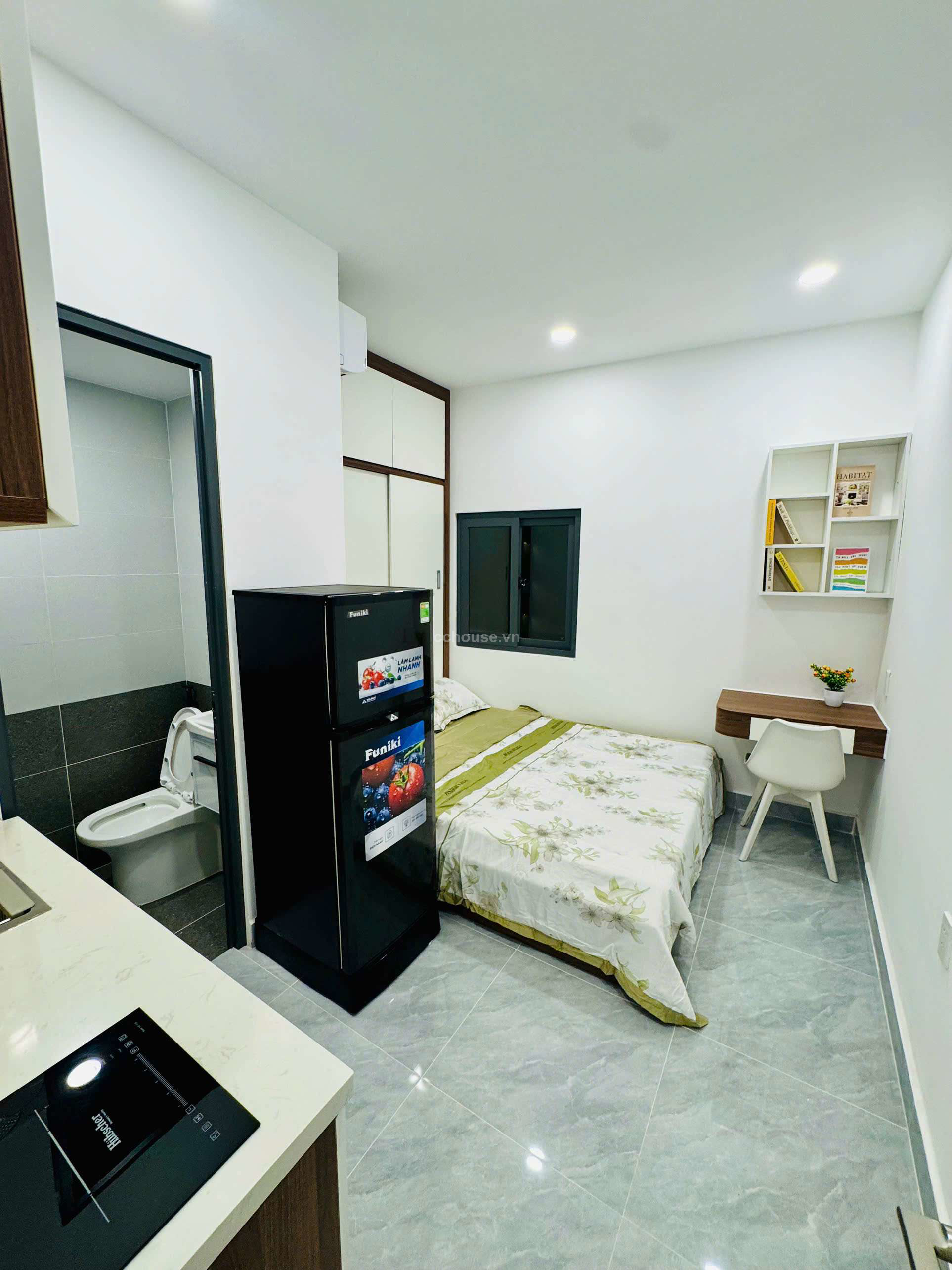 Bán nhà hẻm Vĩnh Viễn, P.Vườn Lài. DT 45m², 3 tầng ST (7PN-7WC)