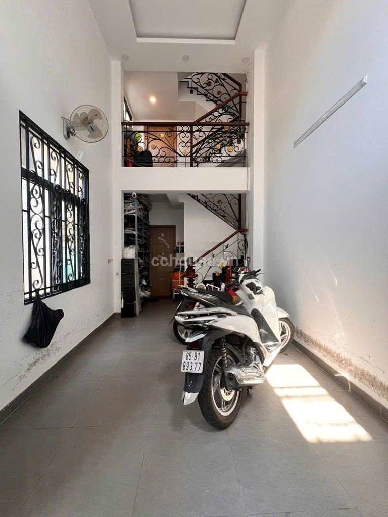 Ban-nha-can-goc-hem-462-CMT8-PNhieu-Loc-DT-48m²-5-tang-ST-id9319